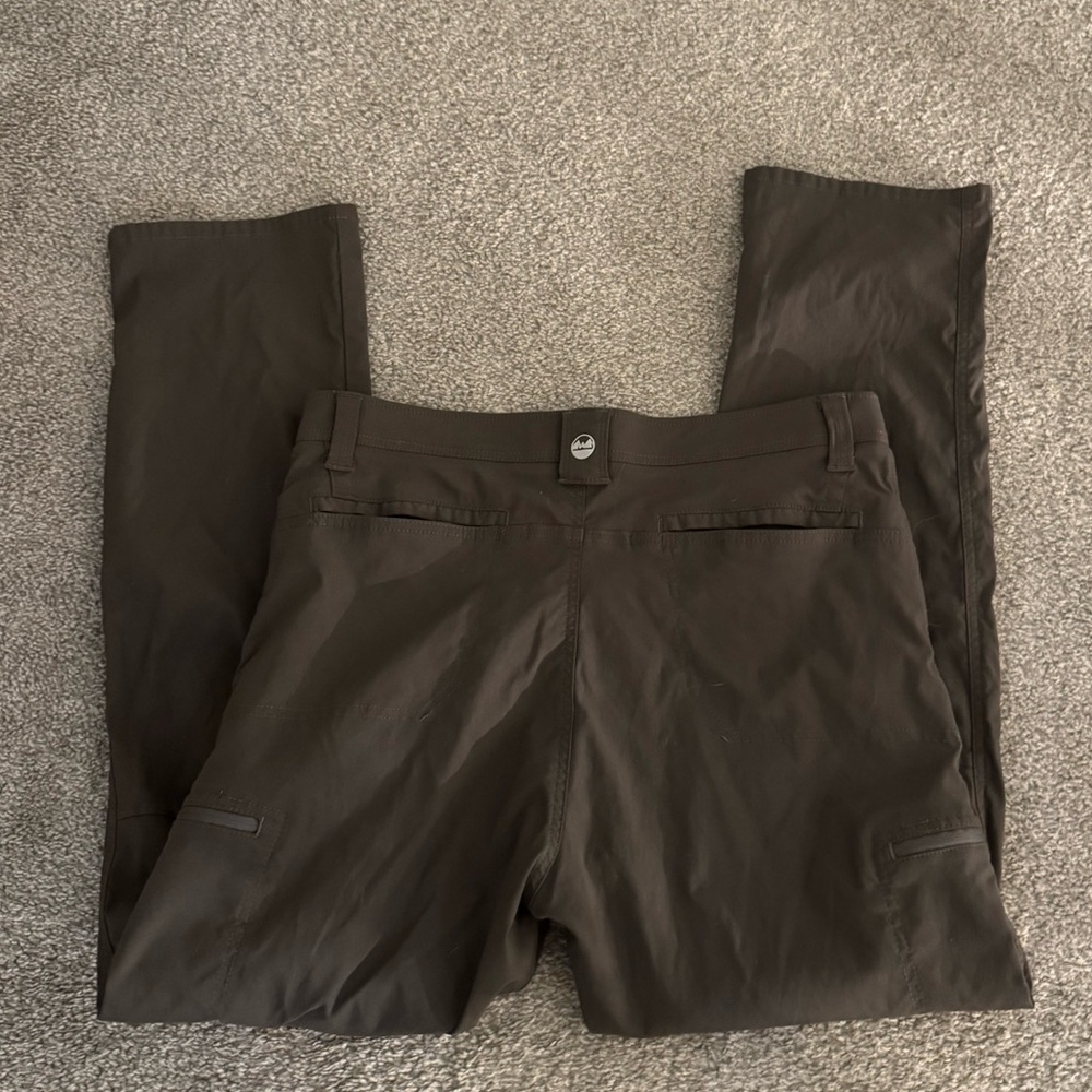 Wrangler Men's Gray Performance Cargo Pants 💪